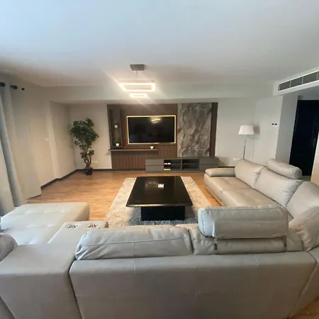 Luxury 3Br Pool View Near Airport! Apartment Cairo Exterior photo