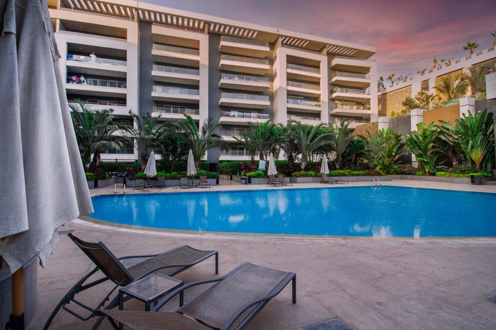 Luxury 3br Pool View Near Airport! Apartment Cairo